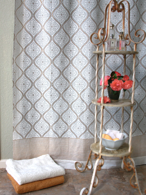 vg_romantic_white_gold_elegant_shower_curtain
