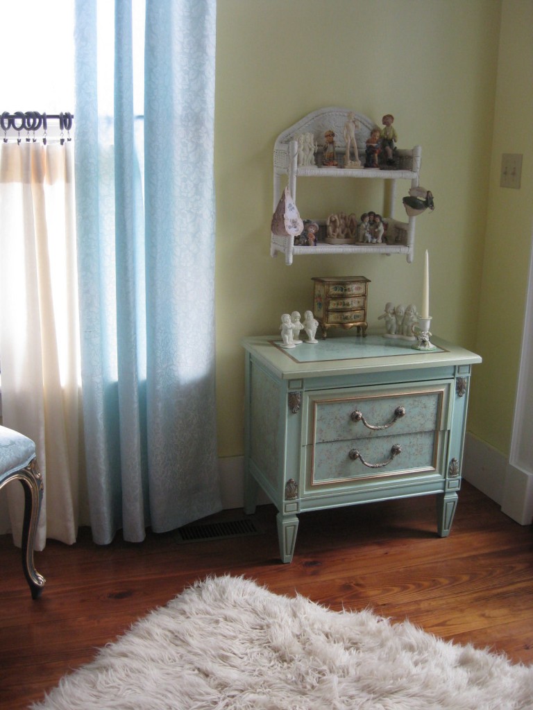 Curtains+PaintdFurniture