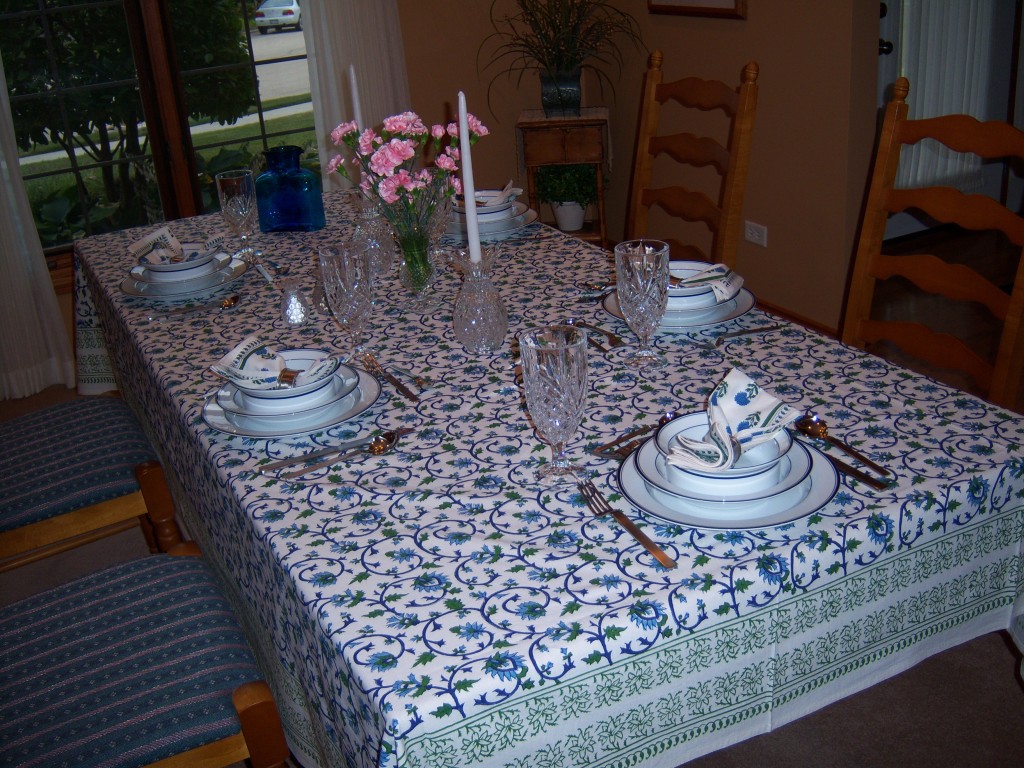 Moonlit Taj tablecloth