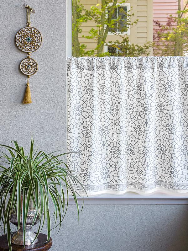 Royal Mansour Quartz ~ Moroccan Gray Trellis Kitchen Curtain