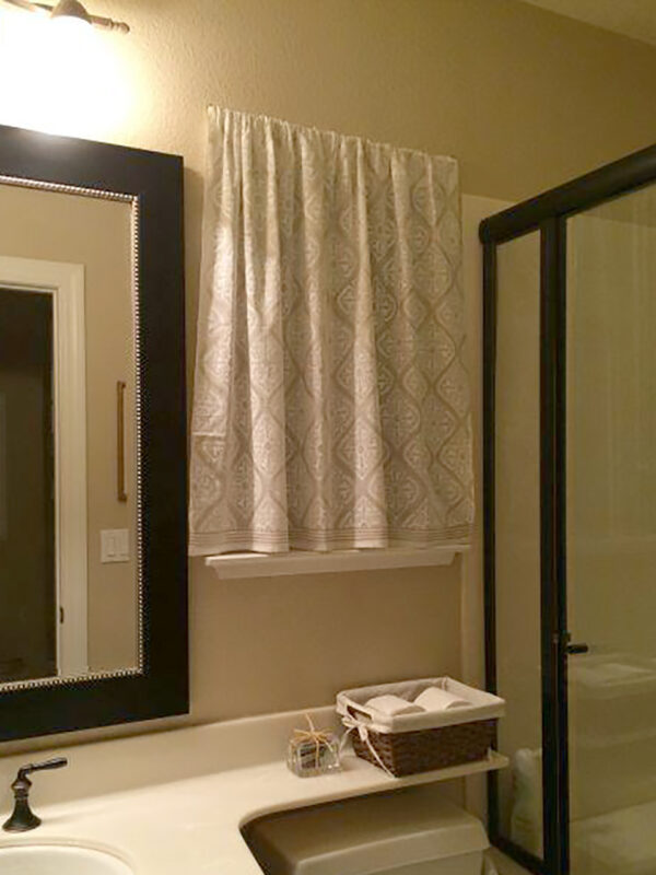 Vanilla Glace kitchen curtains