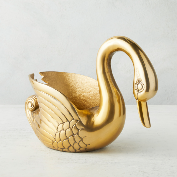 Golden swan planter