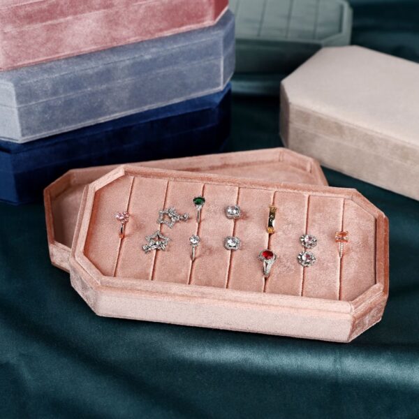 ring organizer made of velvet