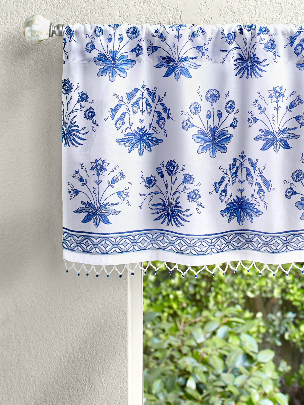 English Gardens ~ Window Valance