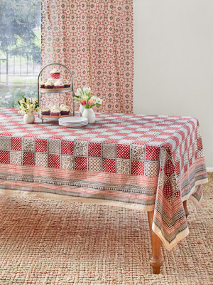 Fete Royale ~ Red Plaid Christmas Holiday Tablecloth