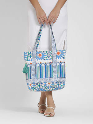 Mosaique Bleue Sky Tote Bag